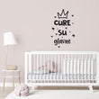 Učitaj sliku u galeriju Cure su glavne - Naljepnica za zid dječje sobe